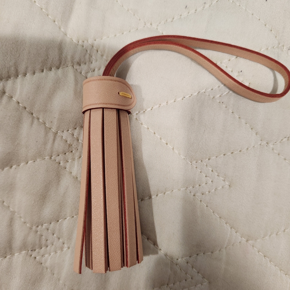 Louis Vuitton Vachetta Leather Beige and Red Tassel Keychain New